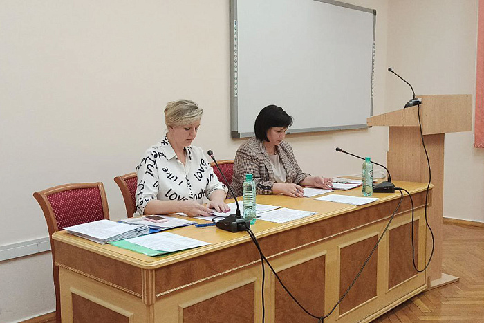 В Кировской области продолжат трудоустраивать подростков в свободное от учебы время